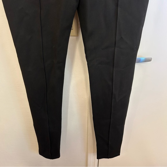 NWT Walter Baker Black Chloe Pants Zipper Ankle Size Medium Style W2708 - Picture 11 of 12
